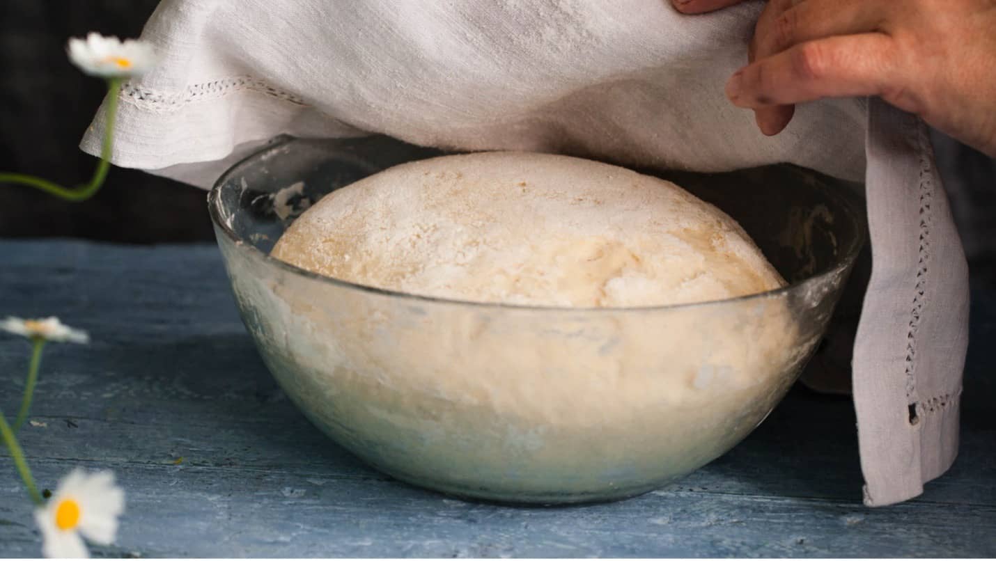 استراحت دادن به خمیر دونات