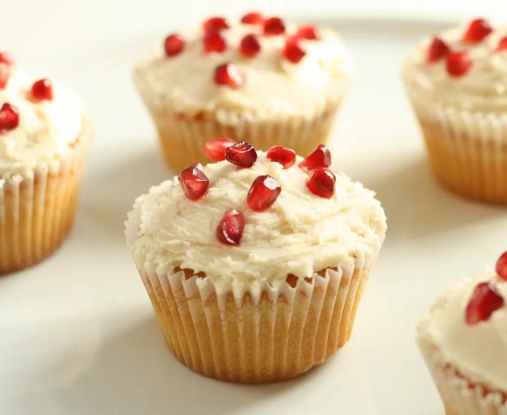 کاپ کیک انار و ساختش