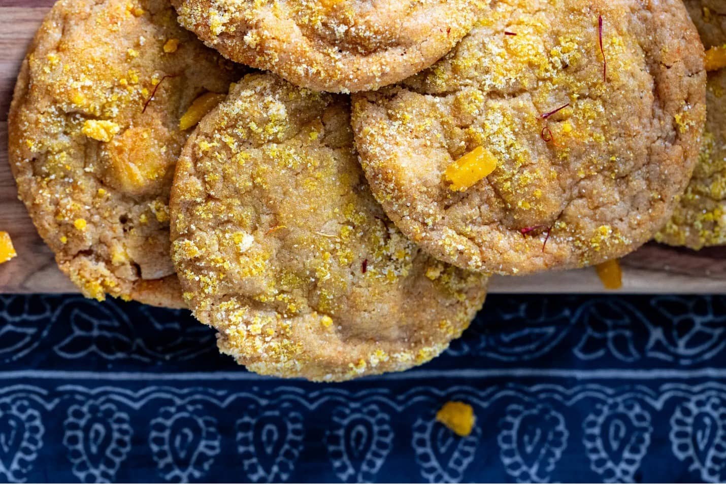 شیرینی انبه و گردو تابستانی