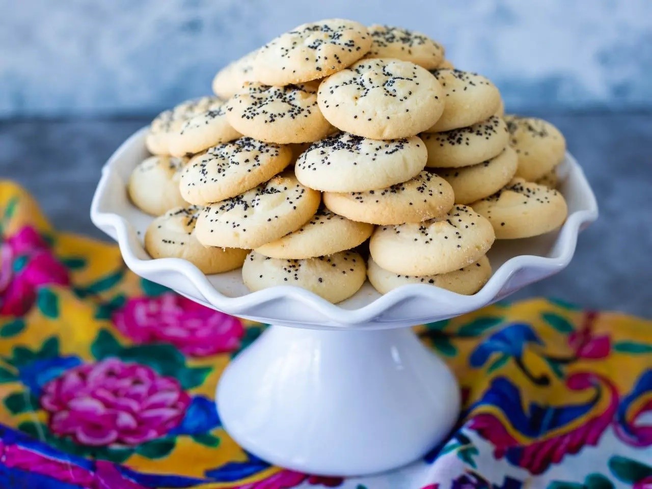 مرحله اخر نان برنجی کرمانشاه