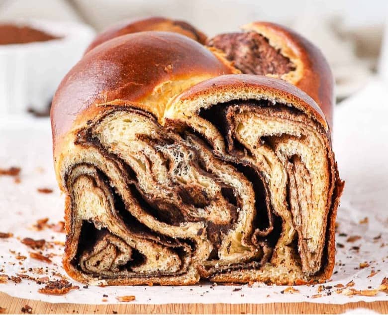 طرز تهیه ننان بریوش شکلاتی