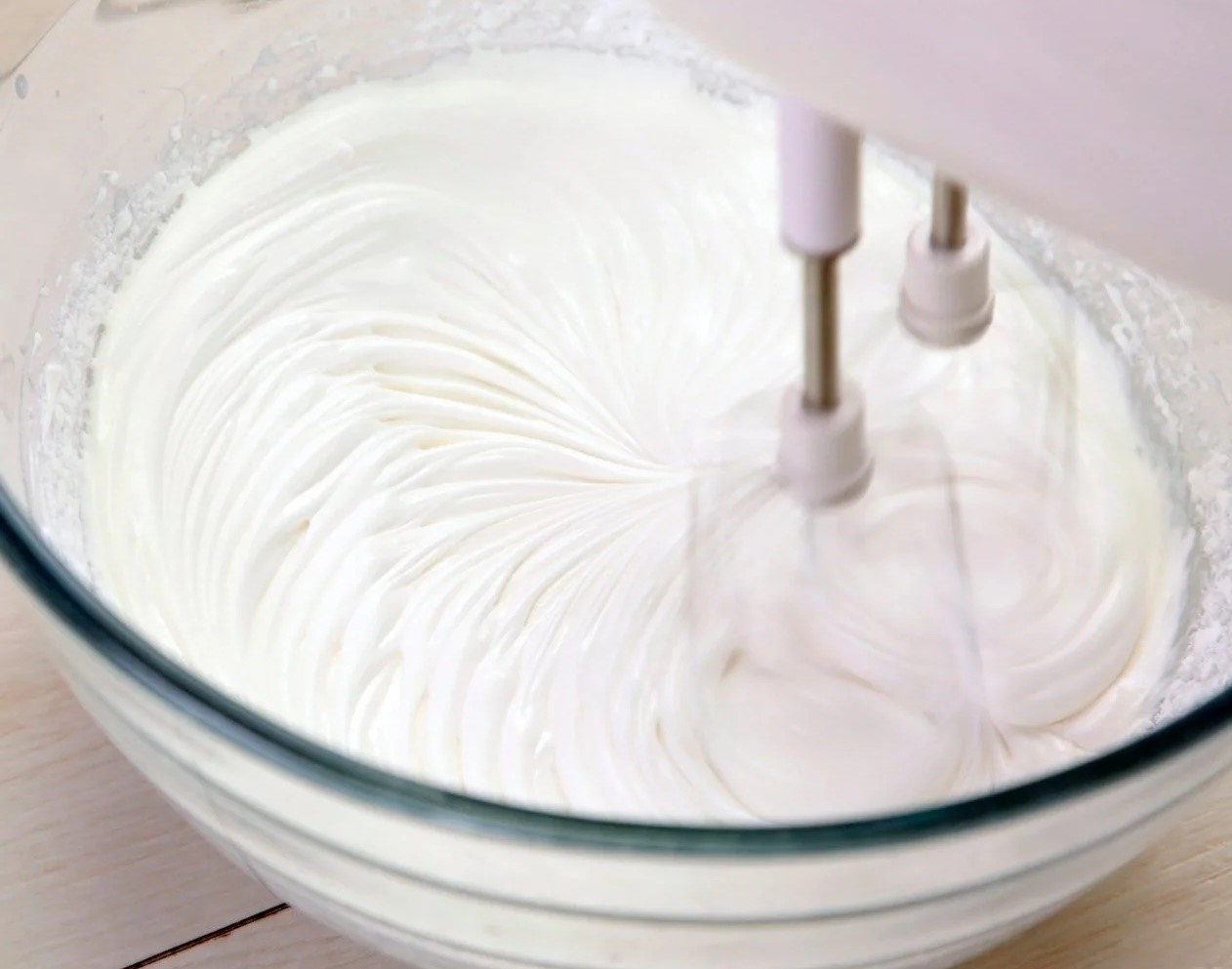 درست کردن خامه