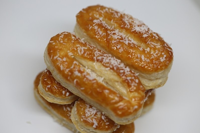 شیرینی زبان