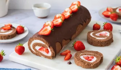طرز تهیه رولت شکلاتی خامه‌ای